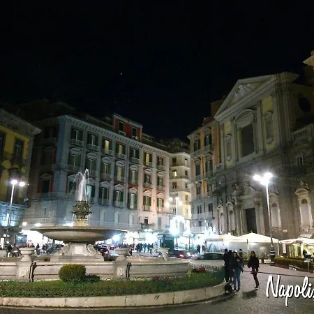 Dimora Del Plebiscito * Naples