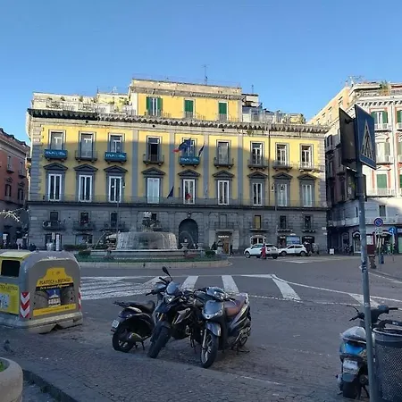 Dimora Del Plebiscito Nápoly